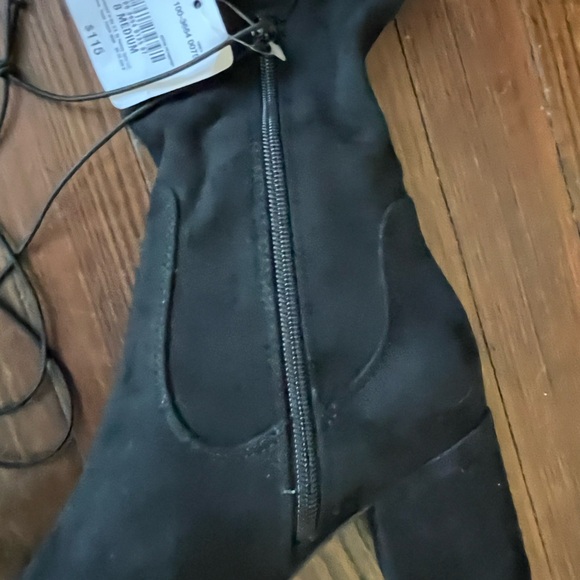 Liz Claiborne tall over the knee black suede riding boots size 8 - Picture 4 of 8